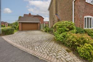 Photo 24- click for photo gallery